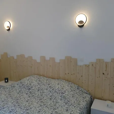 Sur Le Golf De アパート *