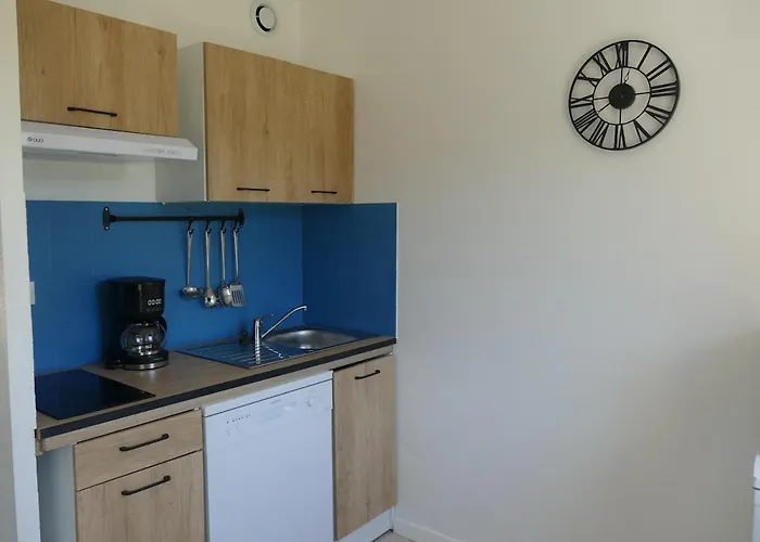 Sur Le Golf De Apartment